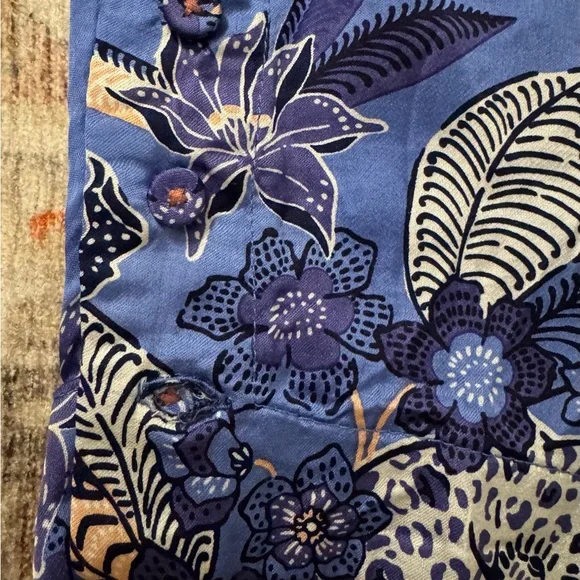 Poupette St Barths blue silk cropped pants. - Picture 7 of 9